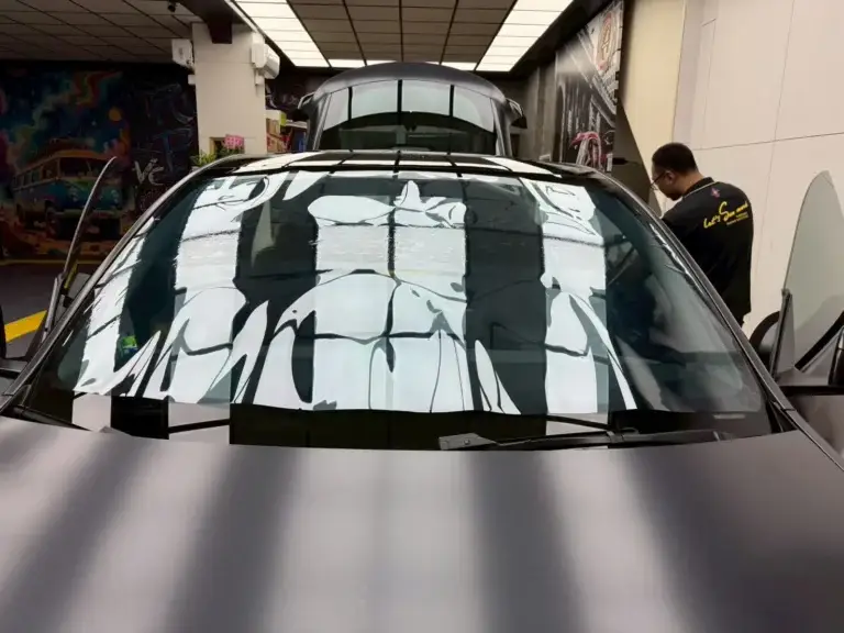 New Model Y 桑馬克 符合法規 隔熱紙完工照片